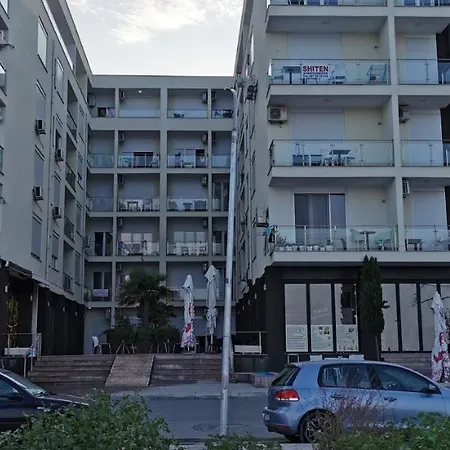 Apartament Kune